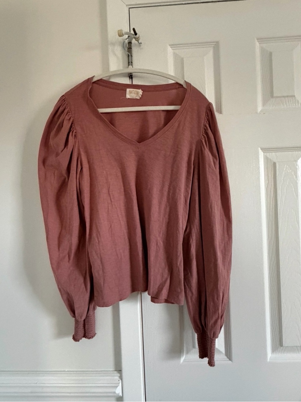 Nation LTD Tabitha long sleeve v-neck ruched knit top Medium Maeve Fall - Picture 2 of 4
